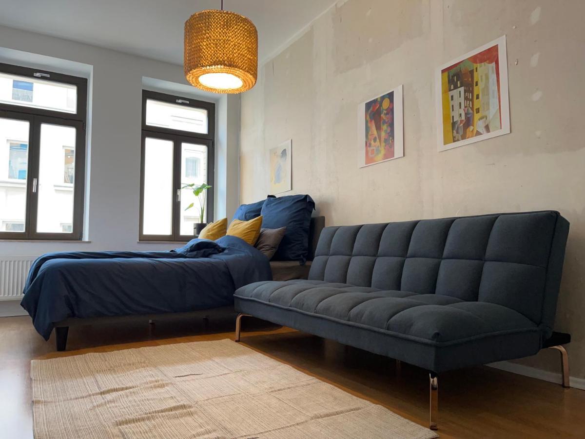 라이프치히 Stilvoller Altbau Mit Balkon - 10 Min To Center 아파트 외부 사진